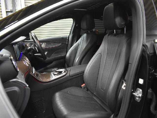 MERCEDES BENZ CLS class