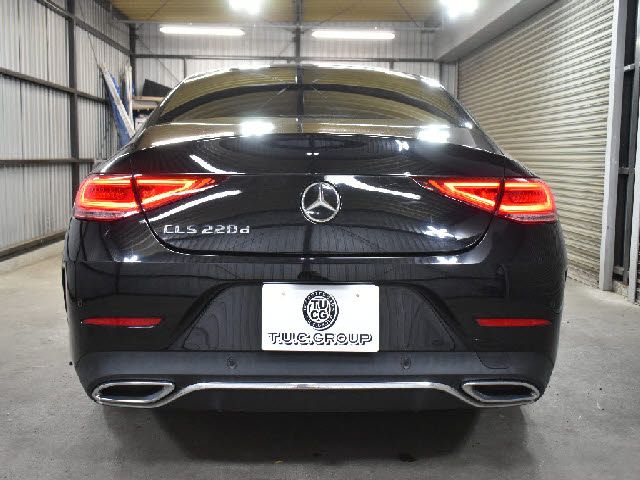 MERCEDES BENZ CLS class