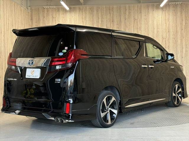 ALPHARD hybrid 4WD
