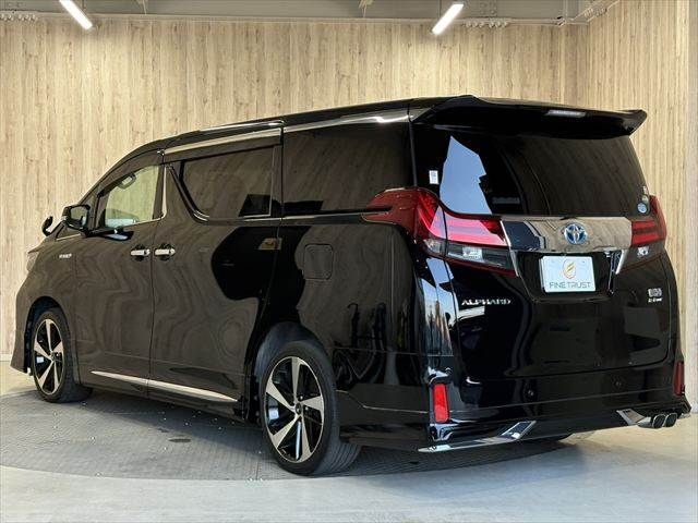 ALPHARD hybrid 4WD