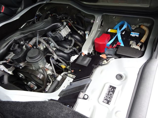 HIACE van 2WD