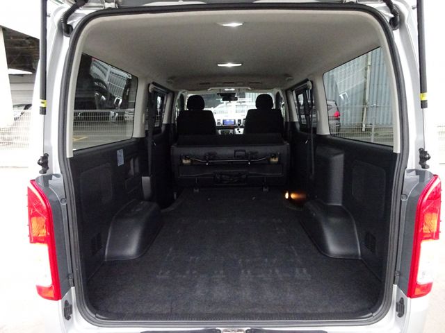HIACE van 2WD