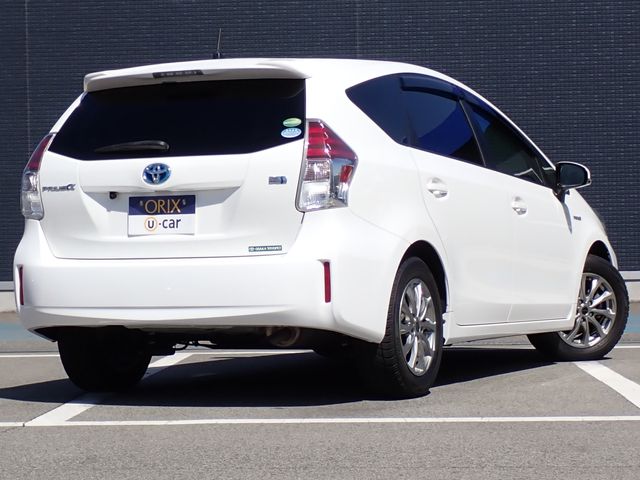 PRIUS Alpha