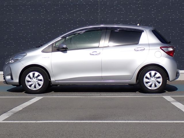 VITZ HYBRID