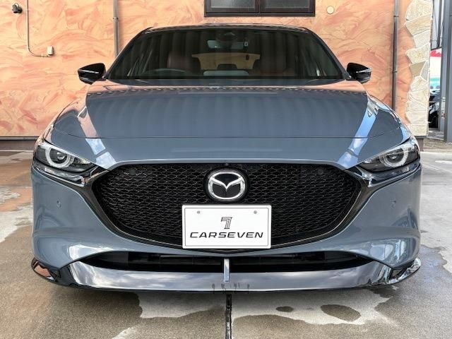 MAZDA3 FASTBACK
