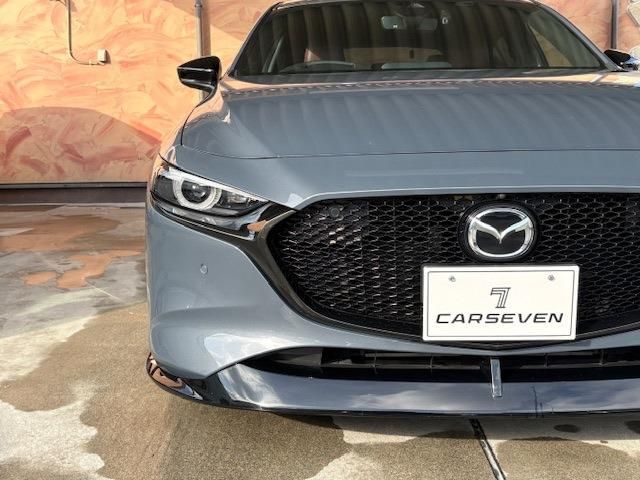 MAZDA3 FASTBACK