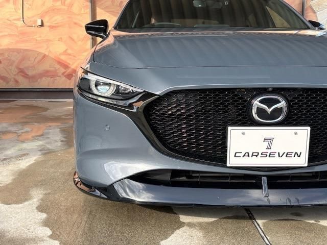 MAZDA3 FASTBACK