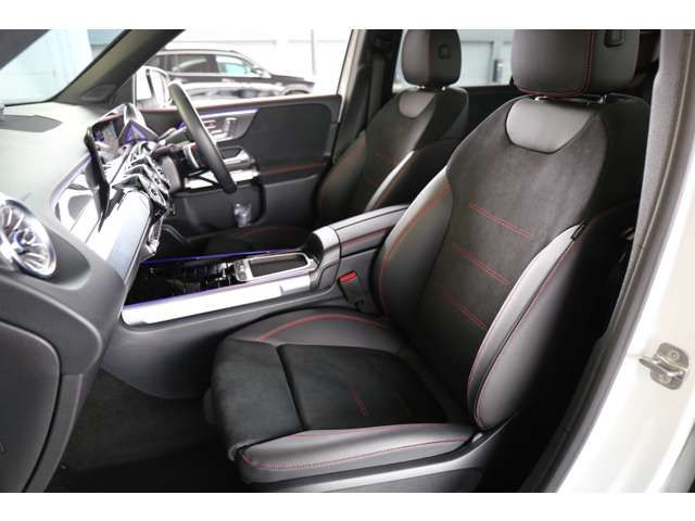 MERCEDES BENZ GLB