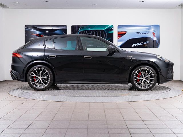 MASERATI Grecale