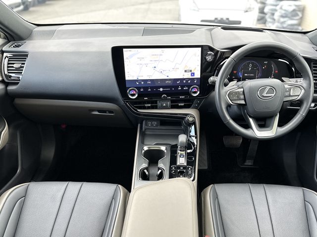 LEXUS NX350 AWD