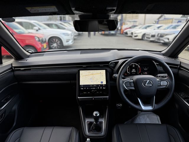 LEXUS LBX