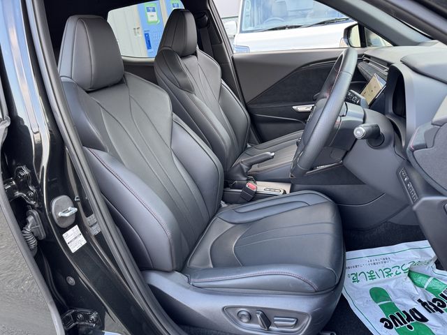 LEXUS LBX
