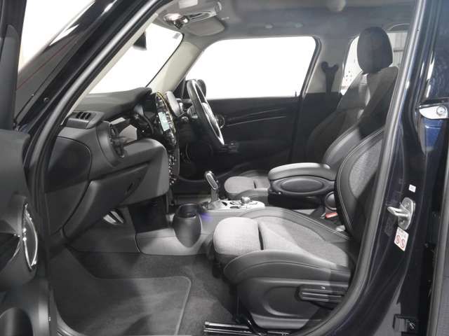 MINI COOPER D 5DOOR