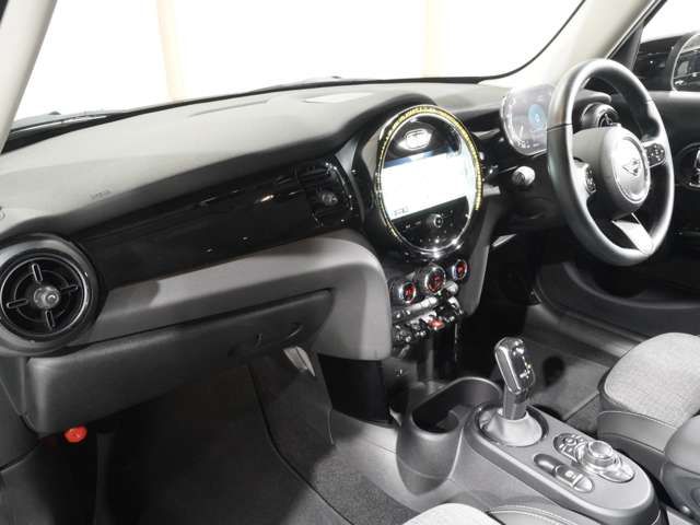 MINI COOPER D 5DOOR