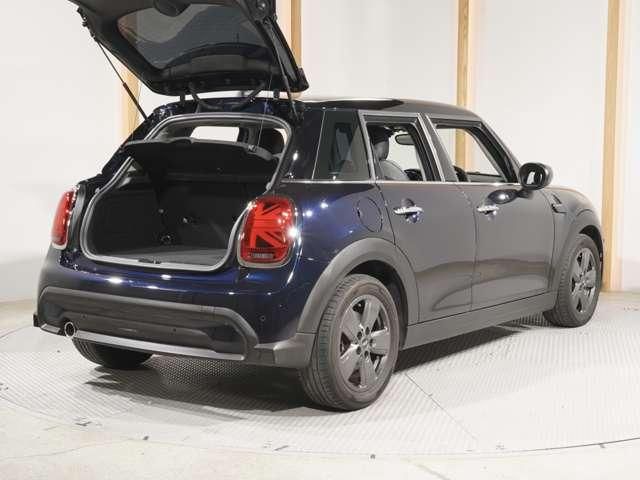 MINI COOPER D 5DOOR
