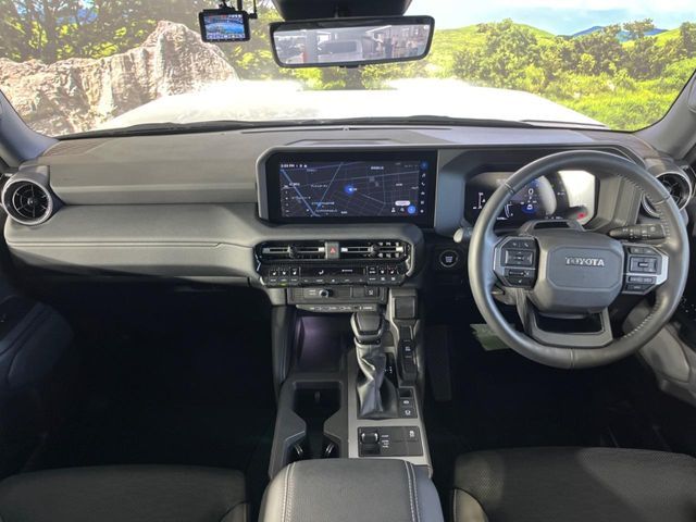 LANDCRUISER 250
