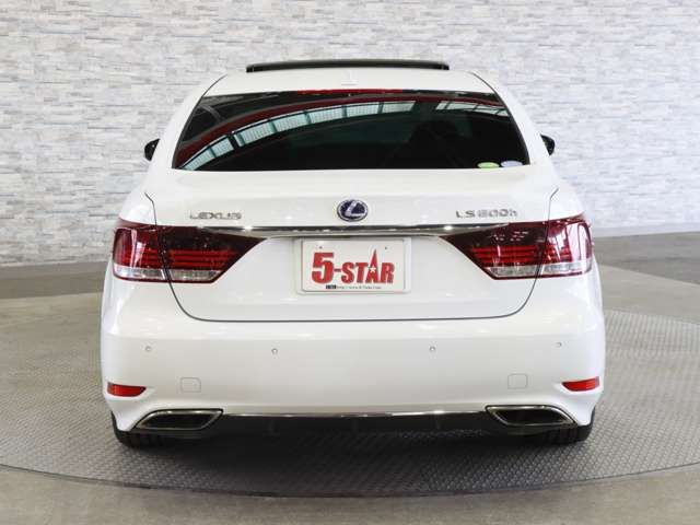 LEXUS LS600h