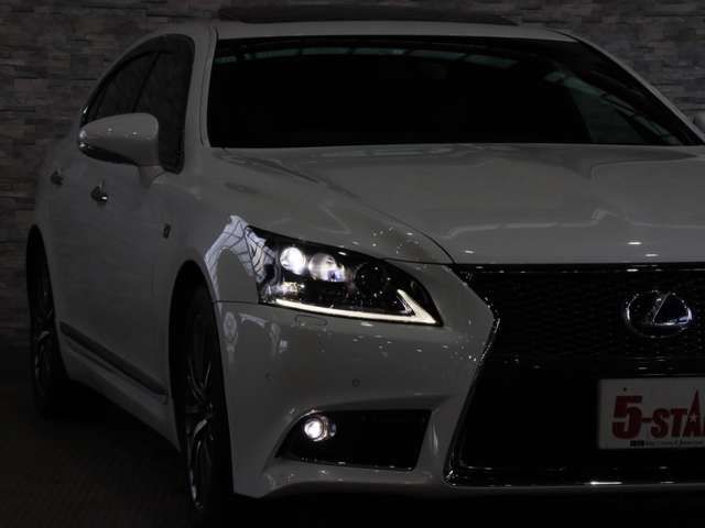 LEXUS LS600h