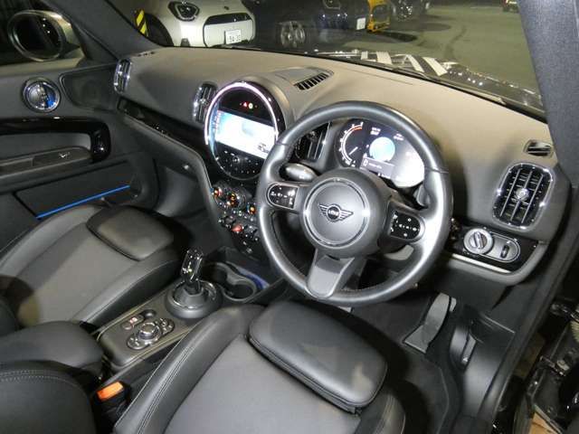 MINI COOPER D CROSSOVER