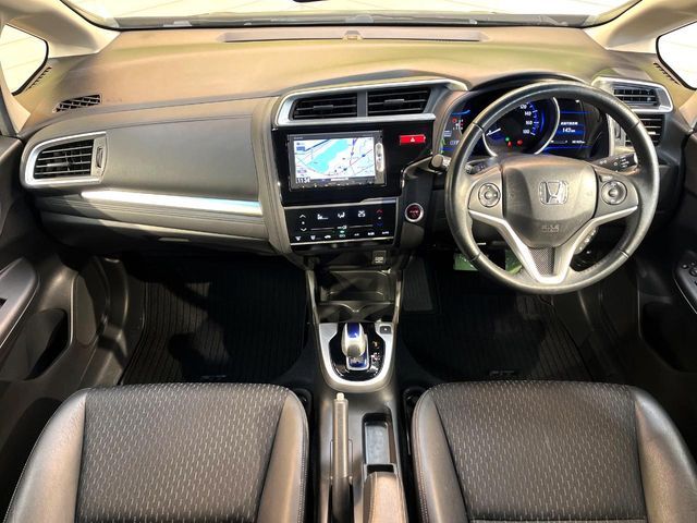 FIT HYBRID