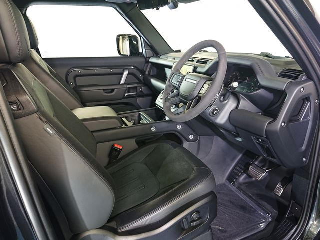 ROVER DEFENDER