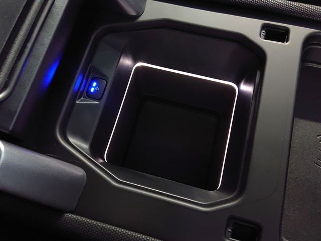 ROVER DEFENDER