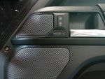 ROVER DEFENDER
