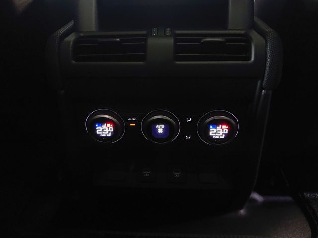 ROVER DEFENDER