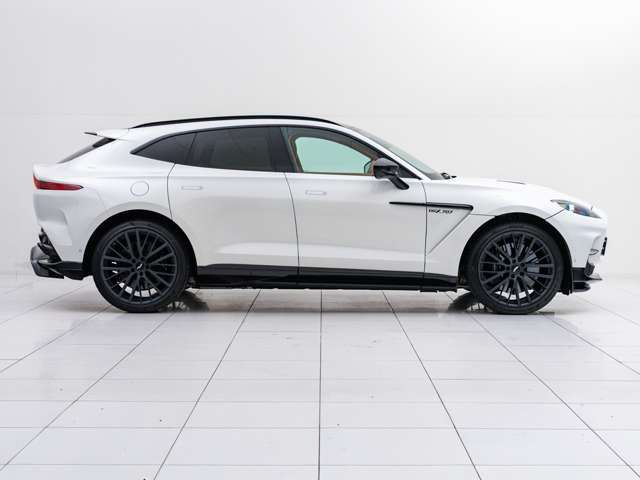 ASTON MARTIN SUV