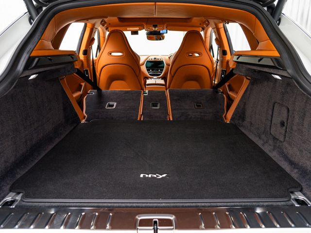 ASTON MARTIN SUV