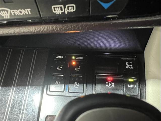 LEXUS RX450h 2WD