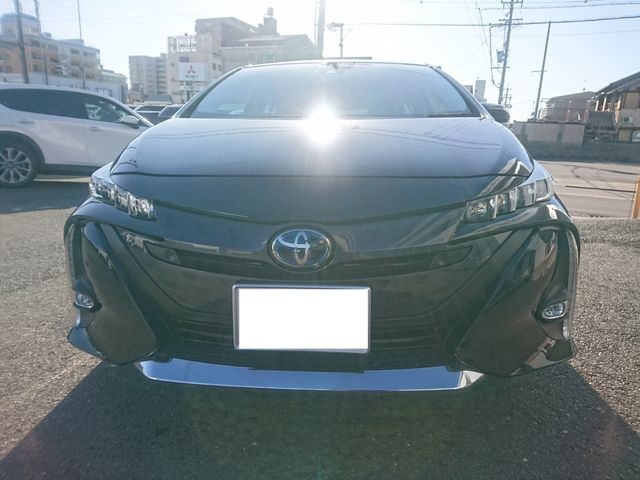 PRIUS PHV
