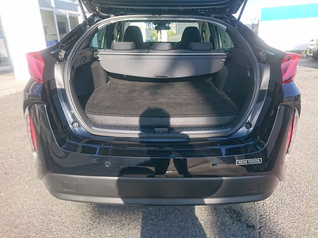 PRIUS PHV