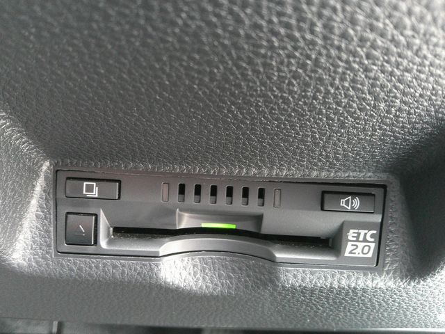 YARIS HYBRID