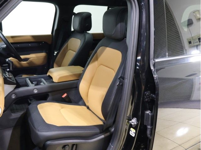 ROVER DEFENDER