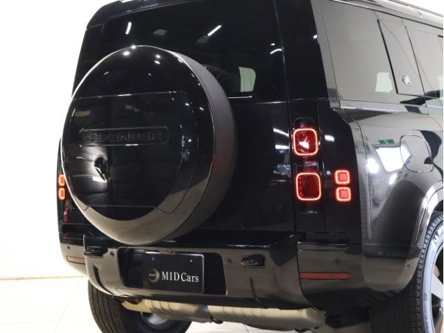 ROVER DEFENDER