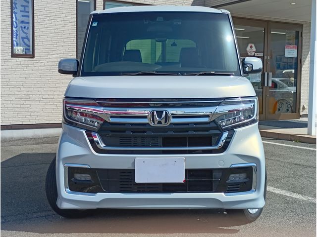 N-BOX CUSTOM