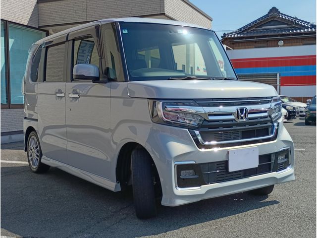 N-BOX CUSTOM