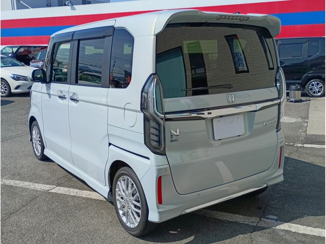 N-BOX CUSTOM