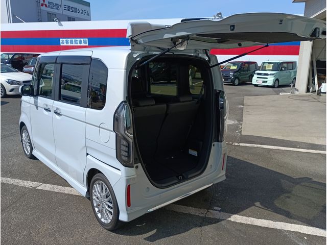N-BOX CUSTOM