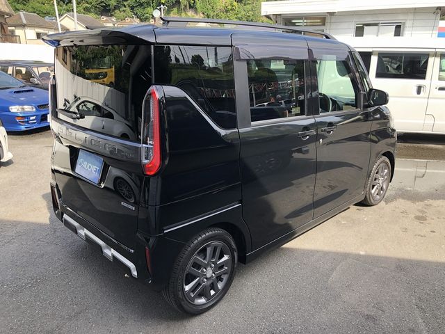 DELICA MINI