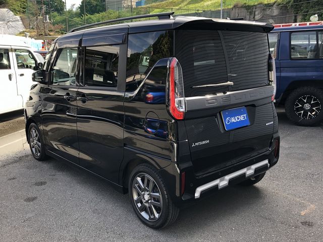 DELICA MINI