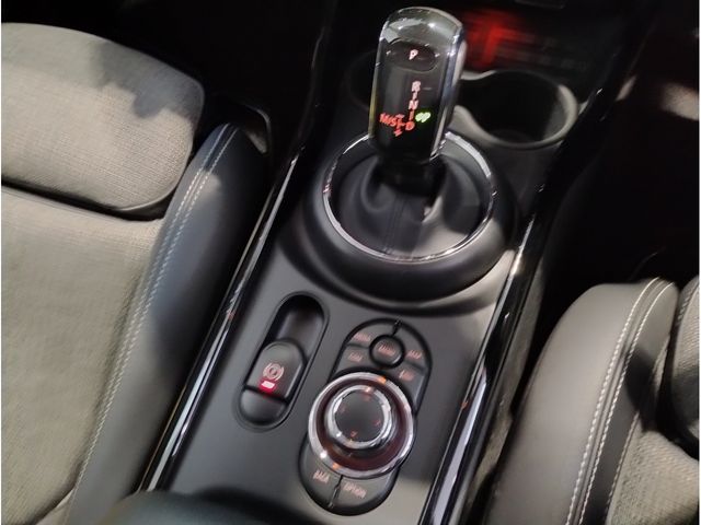 MINI COOPER D CLUBMAN