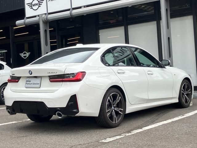BMW 3 Series sedan