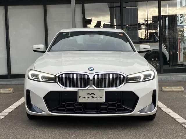 BMW 3 Series sedan