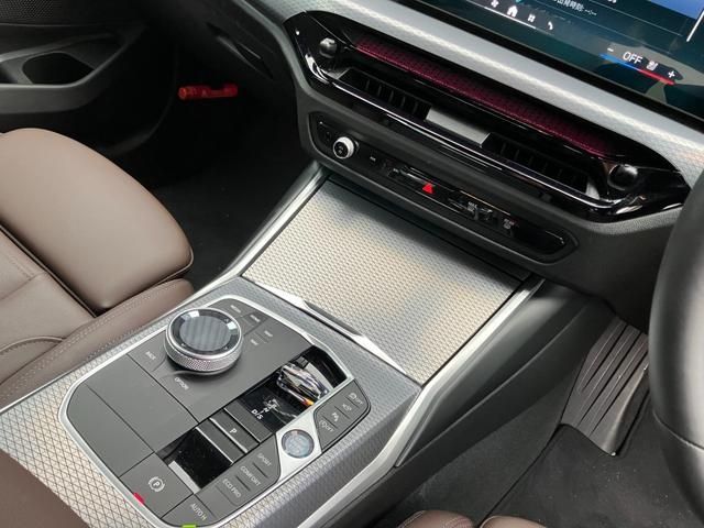 BMW 3 Series sedan
