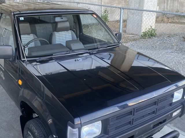 DATSUN 4WD