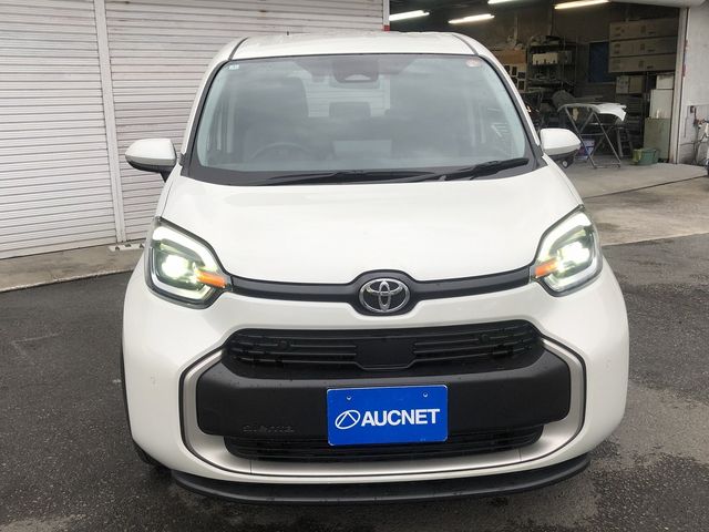 SIENTA HYBRID