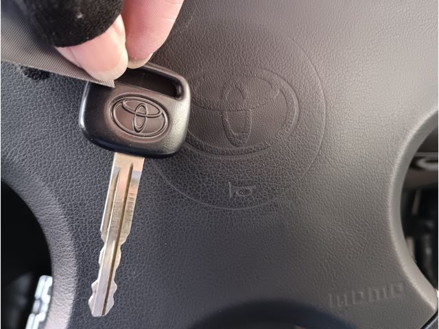 COROLLA LEVIN