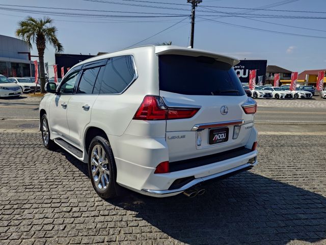 LEXUS LX570 AWD
